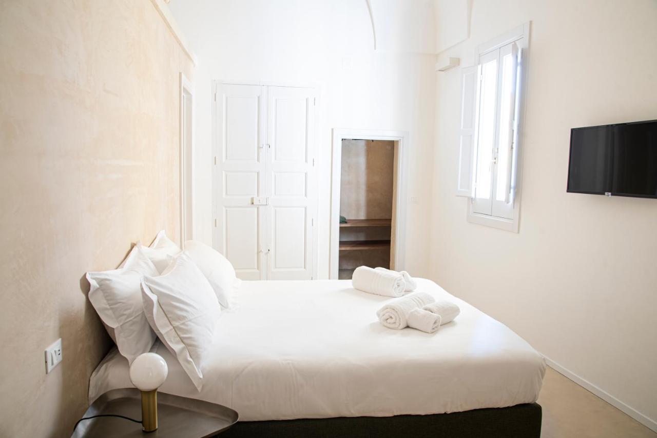 Palazzo Garibaldi - Luxury Suites Galatina Eksteriør bilde